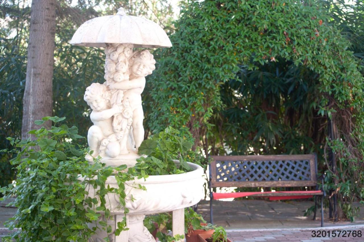 Villa Dei Romanzi Tortoreto Екстериор снимка