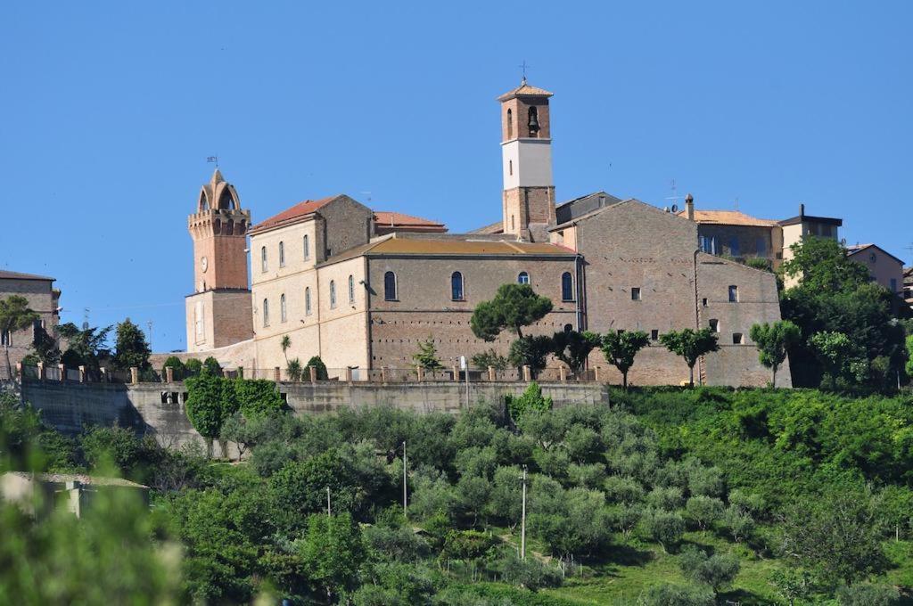 Villa Dei Romanzi Tortoreto Екстериор снимка