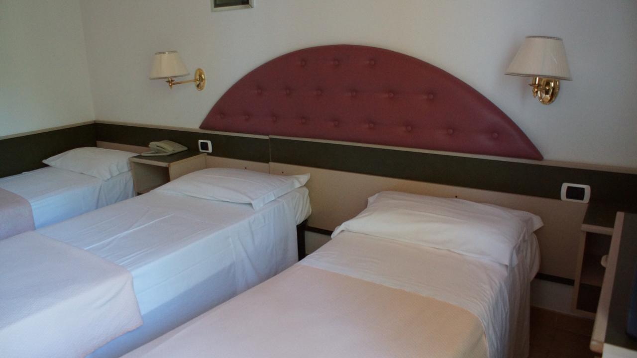 Villa Dei Romanzi Tortoreto Екстериор снимка