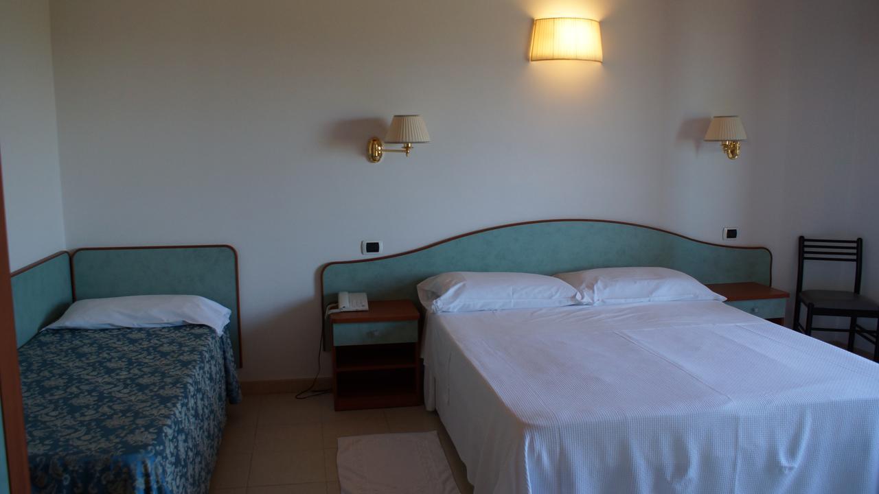 Villa Dei Romanzi Tortoreto Екстериор снимка